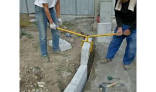 砌路沿石多少钱一米